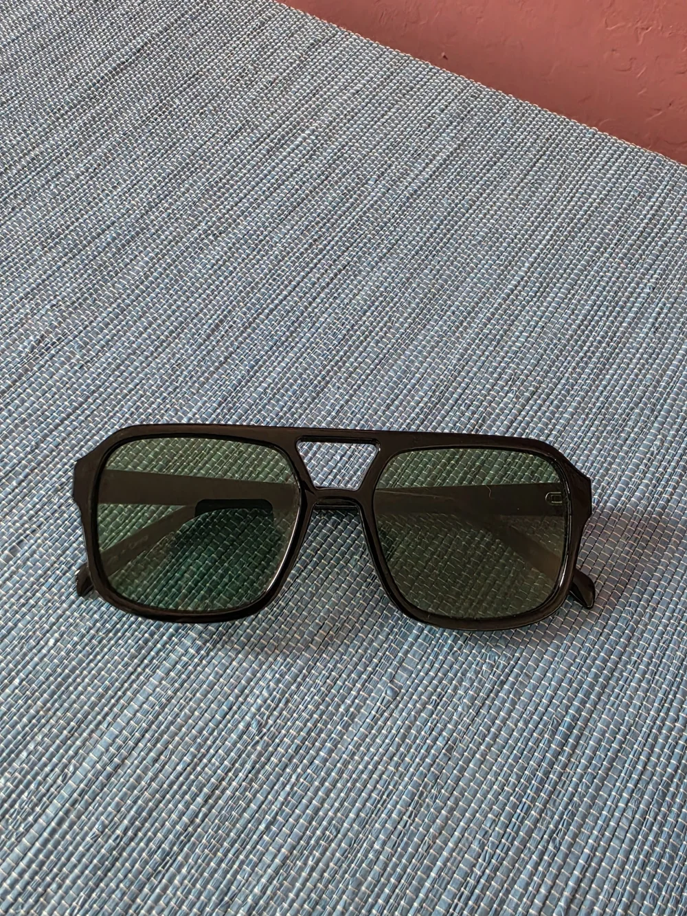 Black Frame Sunglasses with Green Lenses - Men's Grooming Accessory